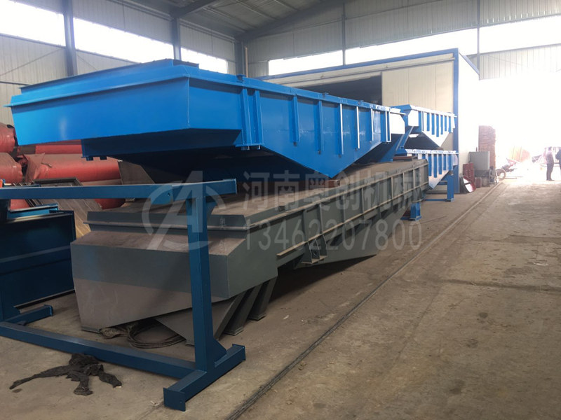 火山石粉分級(jí)直線篩選機(jī)錐孔軸承及圓柱孔軸承的拆卸方法