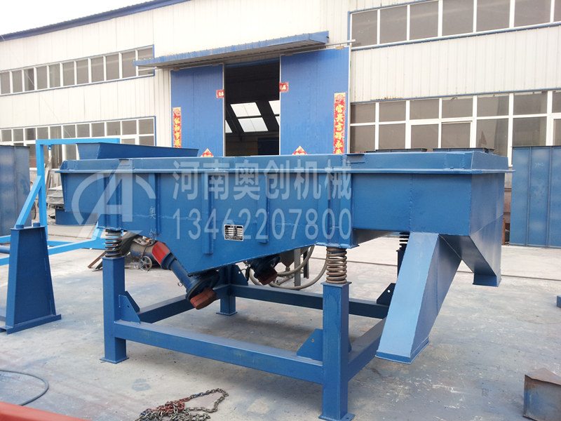 影響有機(jī)硅粉篩分除雜直線振動篩選機(jī)價格的原因