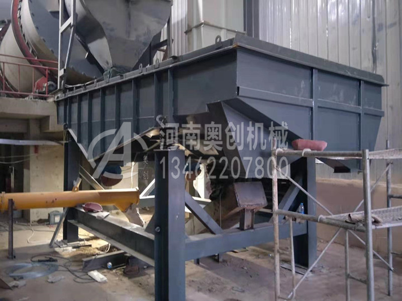 為了使振動(dòng)篩使用壽命更長(zhǎng)久，初次安裝調(diào)試時(shí)須注意以下幾點(diǎn)