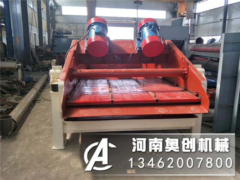 石英砂專用直線振動(dòng)篩采用加大篩孔改善篩分過程