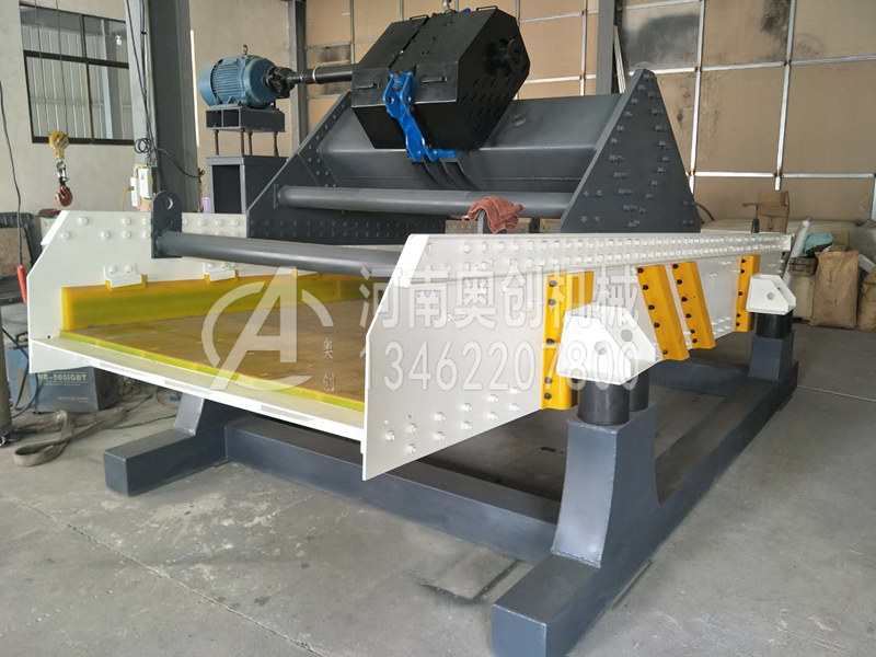 影響水洗砂專(zhuān)用高頻脫水篩振幅的因素有哪些？