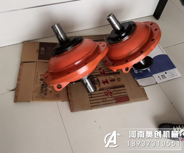 振動(dòng)篩激振器冒煙這是何故?遇到這種情況我們應(yīng)該怎樣去處理呢?