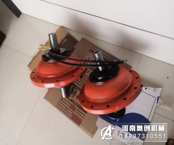 振動(dòng)篩激振器冒煙這是何故?遇到這種情況我們應(yīng)該怎樣去處理呢?