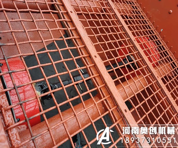 造成礦用粘土振動篩?篩網(wǎng)破損的原因和解決方法