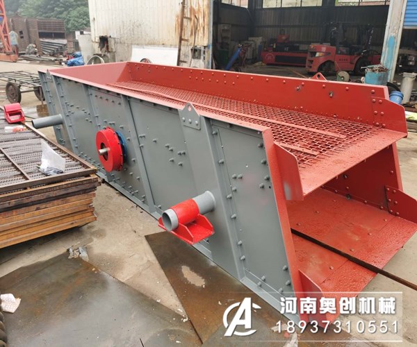 碎石振動篩作業(yè)過程出現(xiàn)下料慢有解決辦法嗎？