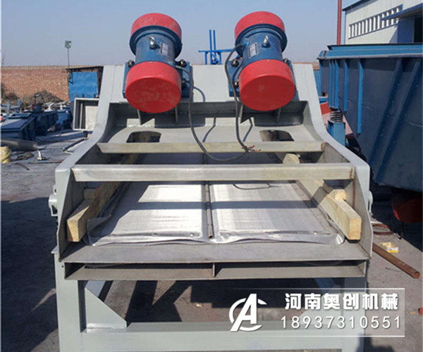 淤泥脫水振動篩