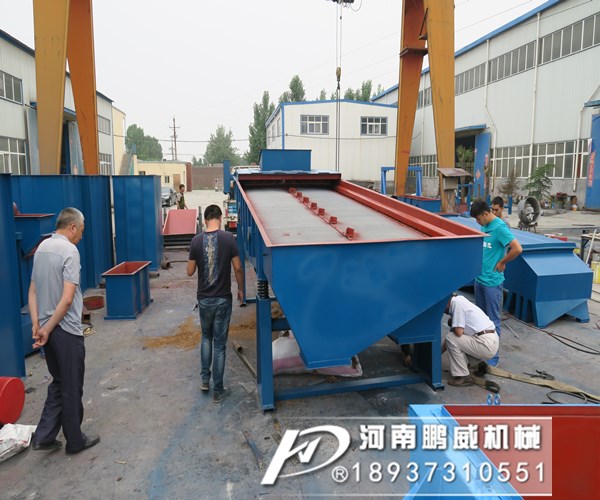 直線振動篩拉網(wǎng)式篩網(wǎng)安裝的好處有那些？