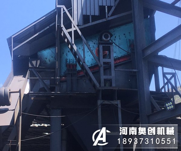 石灰石用那種振動篩篩分效果好？多一臺少錢？
