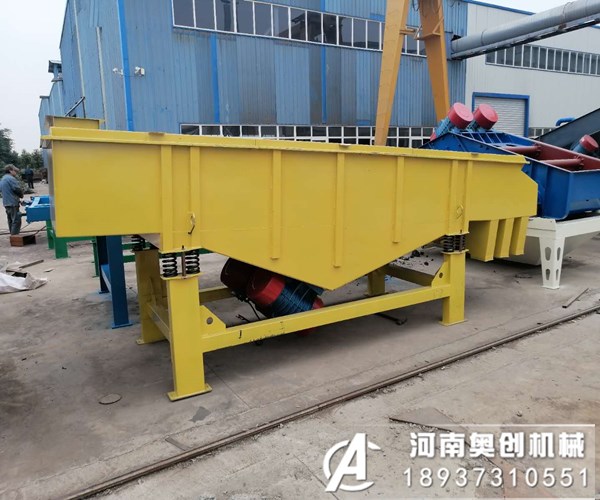 影響直線振動(dòng)篩篩分效率的有哪些原因？