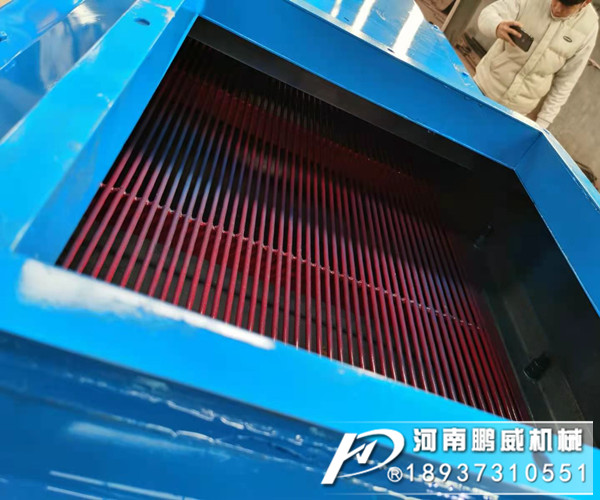 大型棒條振動篩應(yīng)用在哪些行業(yè)？