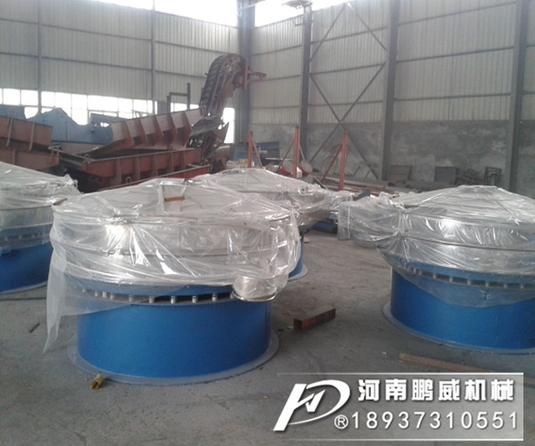 振動篩自動清篩網(wǎng)有那幾形式？