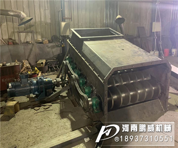 20軸滾軸篩外形圖組成結(jié)構(gòu)