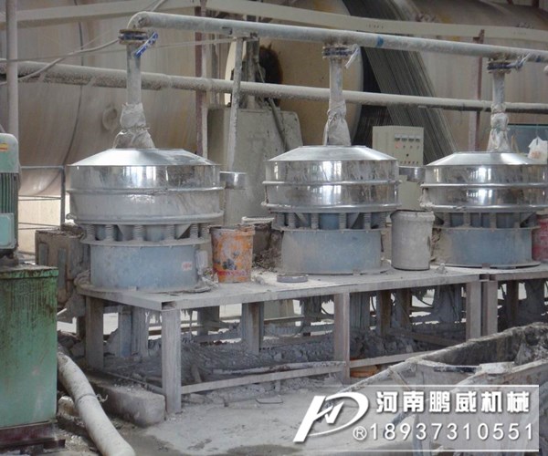 圓形振動篩和圓形搖擺篩相比較那個篩分精度更高？